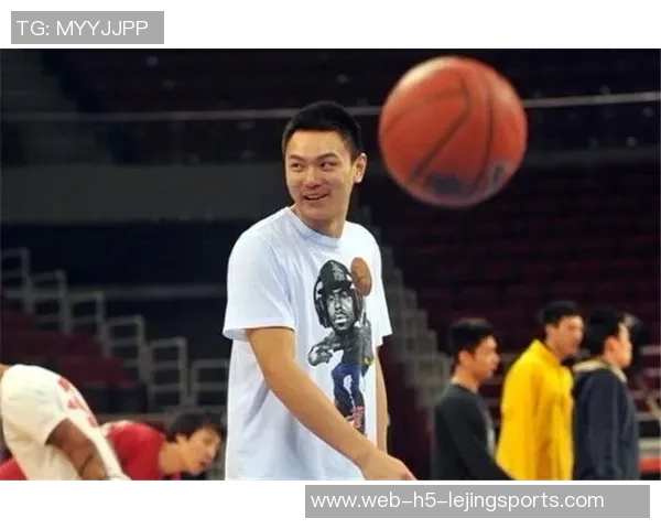 翟晓川的篮球之路：从青涩少年到CBA明星球员的成长故事