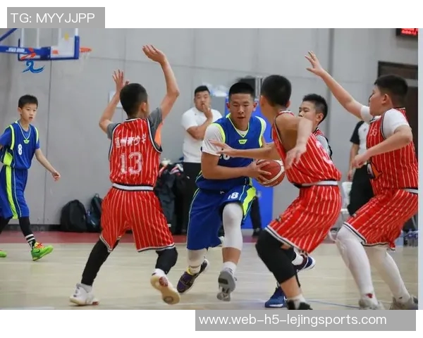 2021年明星篮球盛宴回顾与精彩瞬间分享