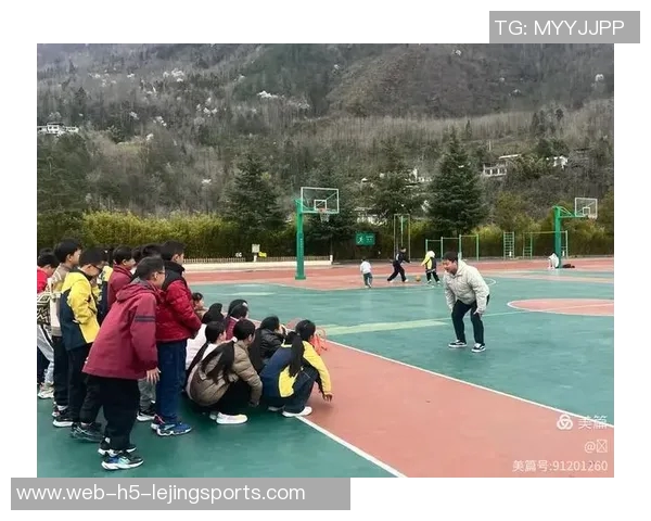 小学四年级体育课趣味游戏推荐提升学生身体素质与团队合作能力